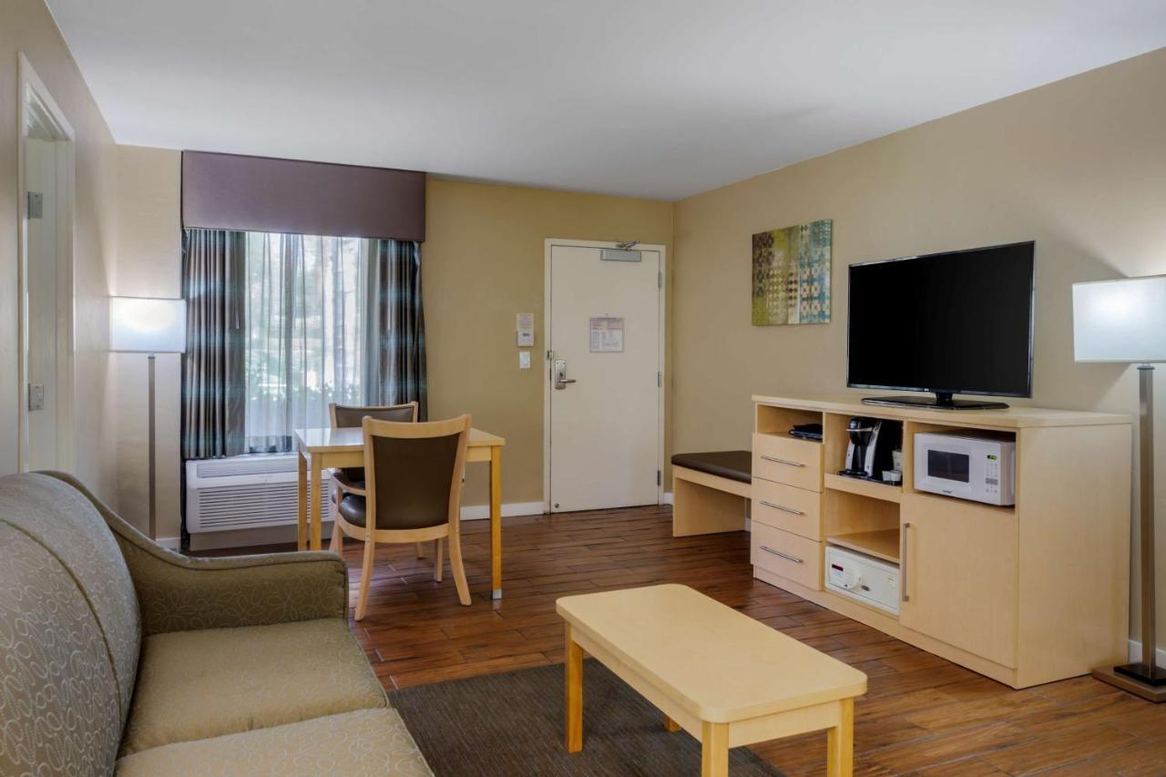 Best Western Plus South Coast Inn Goleta Buitenkant foto