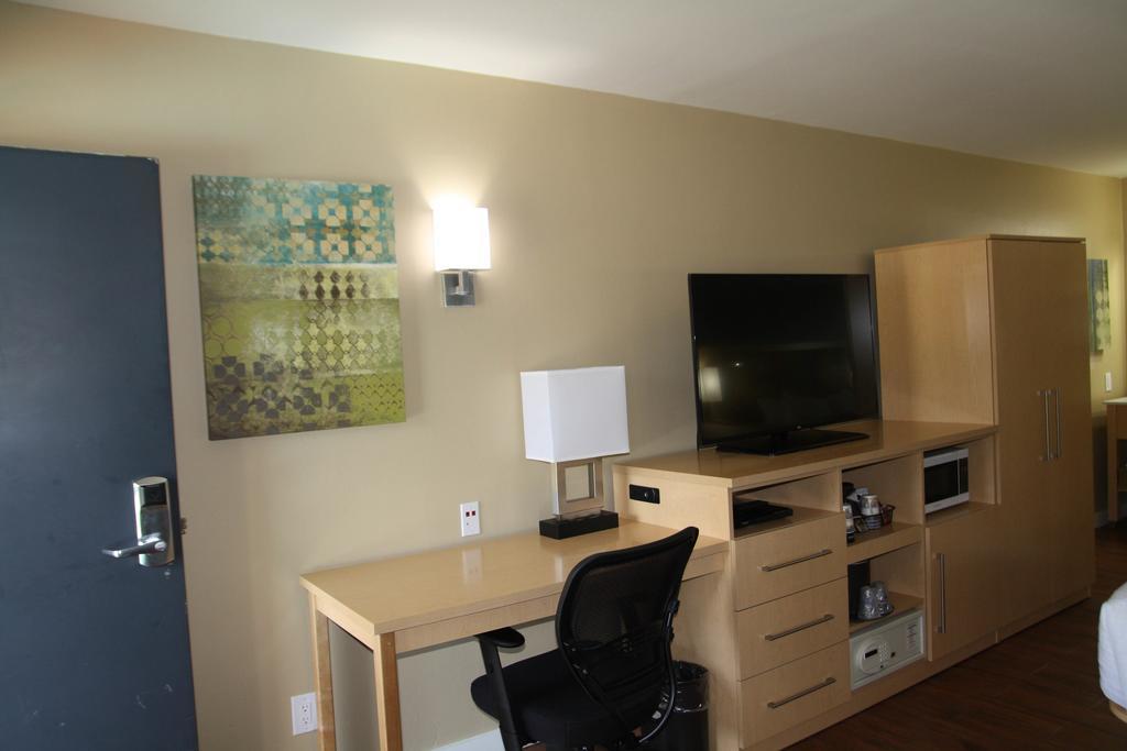 Best Western Plus South Coast Inn Goleta Kamer foto